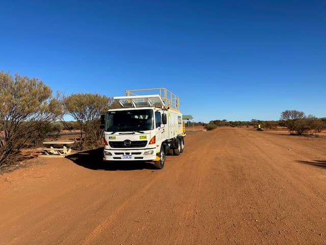 Hino 2628 Service Truck
